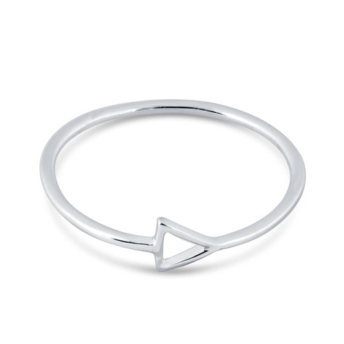 Anel Triangular – Design Geométrico Moderno